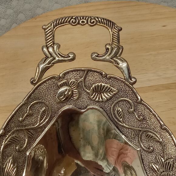 Vintage Studio SilverSmith's Silver Plated Oblong Dish With Handles Floral Scrol - Picture 4 of 6